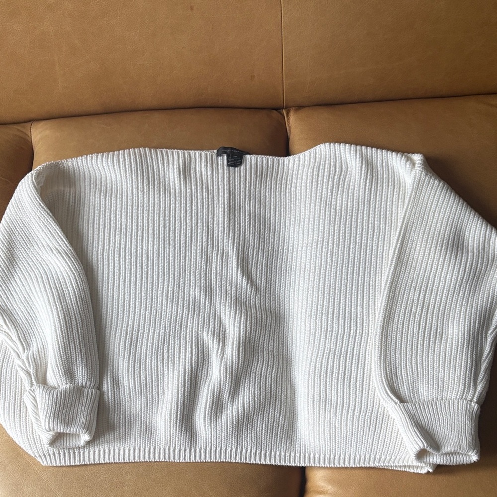 French Connection Women's Black, Gray, and White Sweater pack of 5 sweaters - Picture 10 of 12